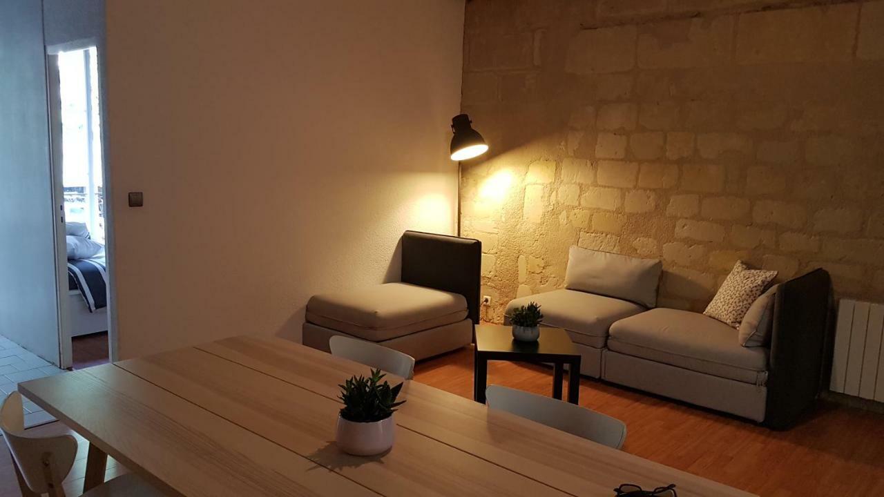 Appartement Quartier Historique Proche Des Halles Tours Exterior photo