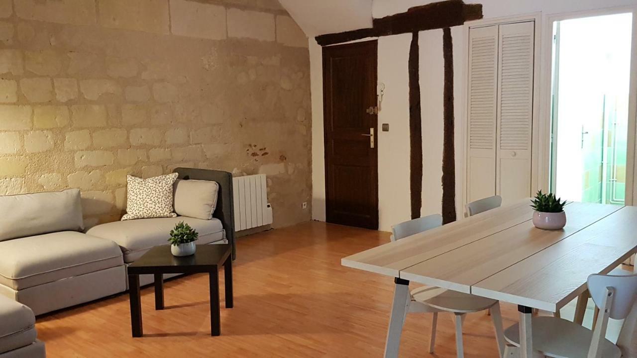Appartement Quartier Historique Proche Des Halles Tours Exterior photo