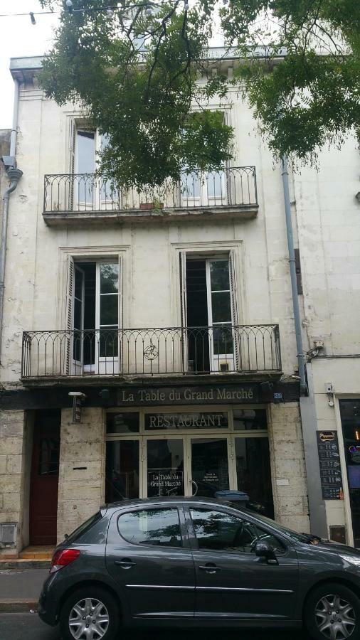 Appartement Quartier Historique Proche Des Halles Tours Exterior photo